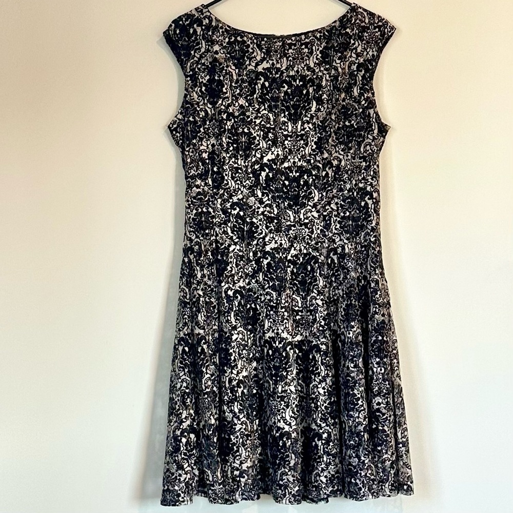 Danny & Nicole Black and White Patterned Mini Dress - Size: 12